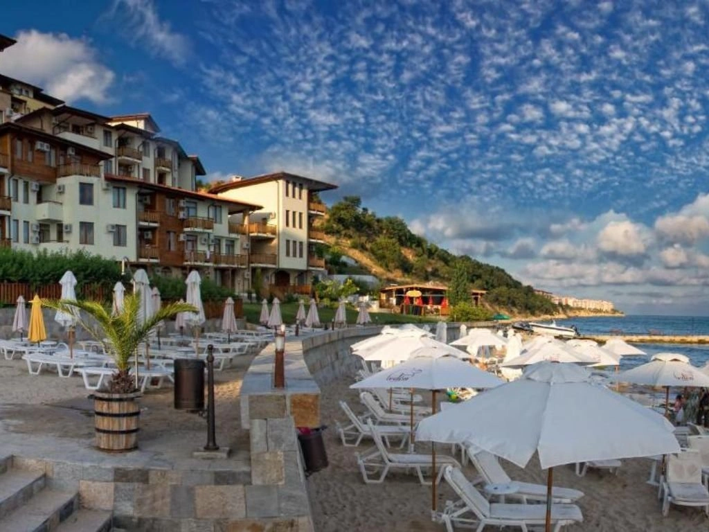 1 - vendita appartamento fronte mare sveti vlas burgas bulgaria