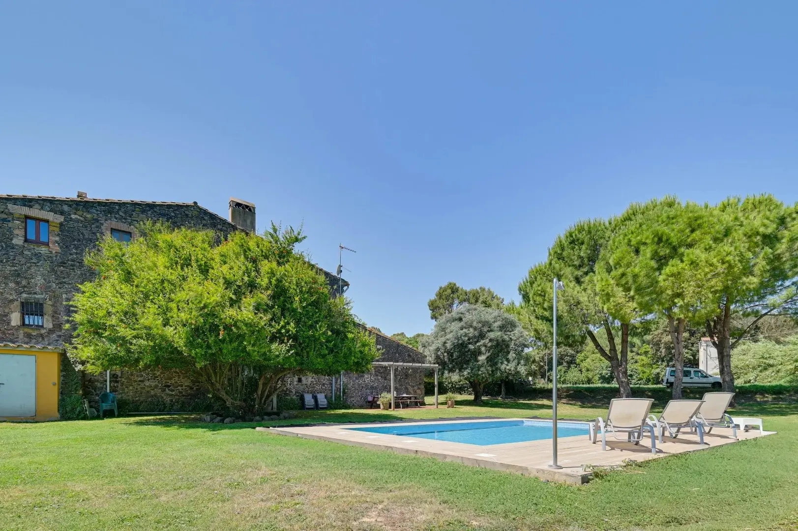 2 - verkauf haus rupia katalonien spanien