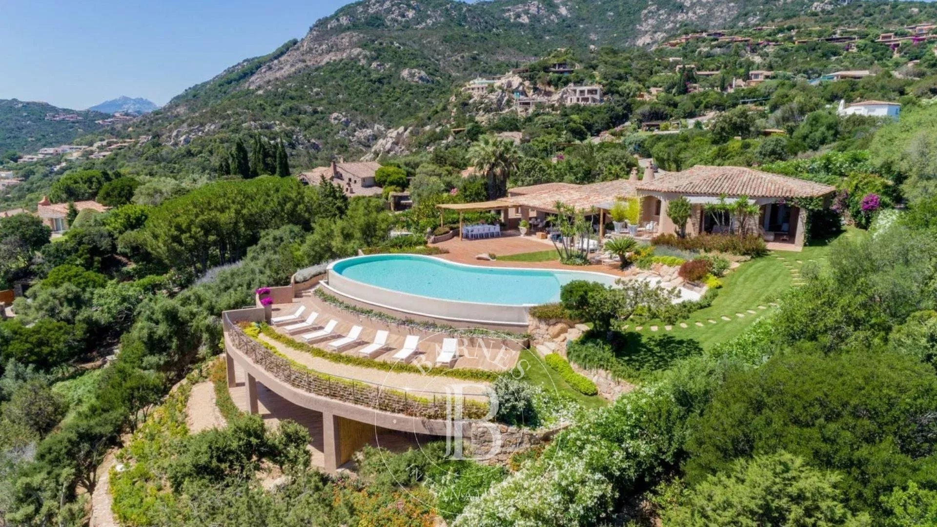 2 - location vacances maison vue mer porto cervo sardaigne italie