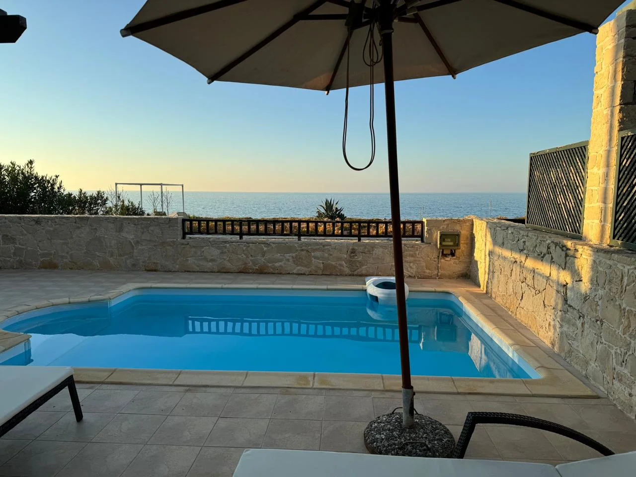 1 - verkoop huis uitzicht op zee pánormos crete griekenland