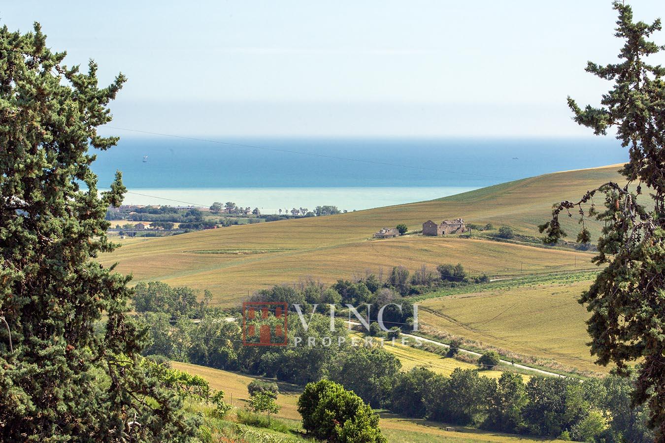2 - продажа дом вид моря fermo марке италия