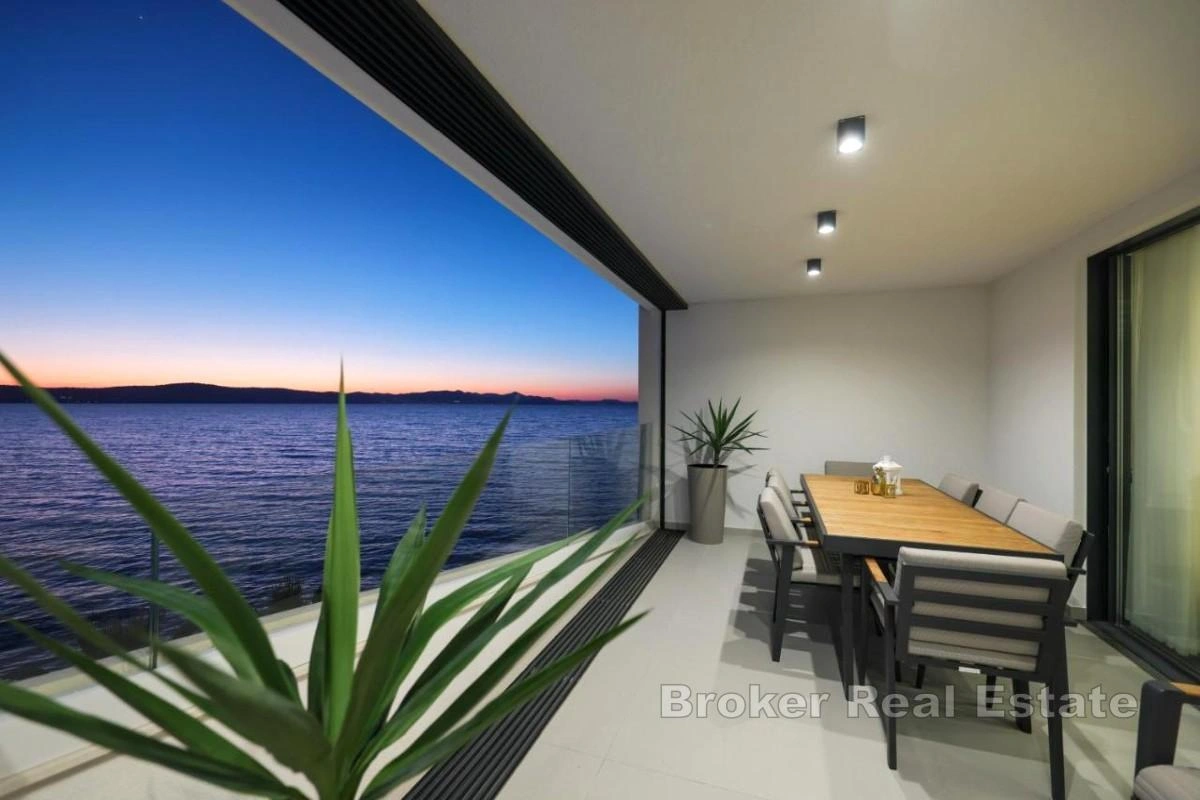 2 - vente appartement pieds dans l'eau zadar zadar croatie
