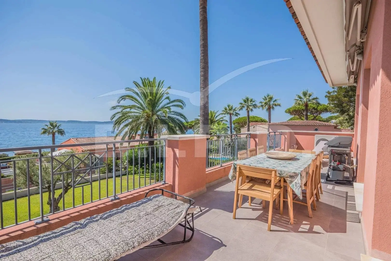 2 - affitto vacanze appartamento vista mare sainte-maxime var francia