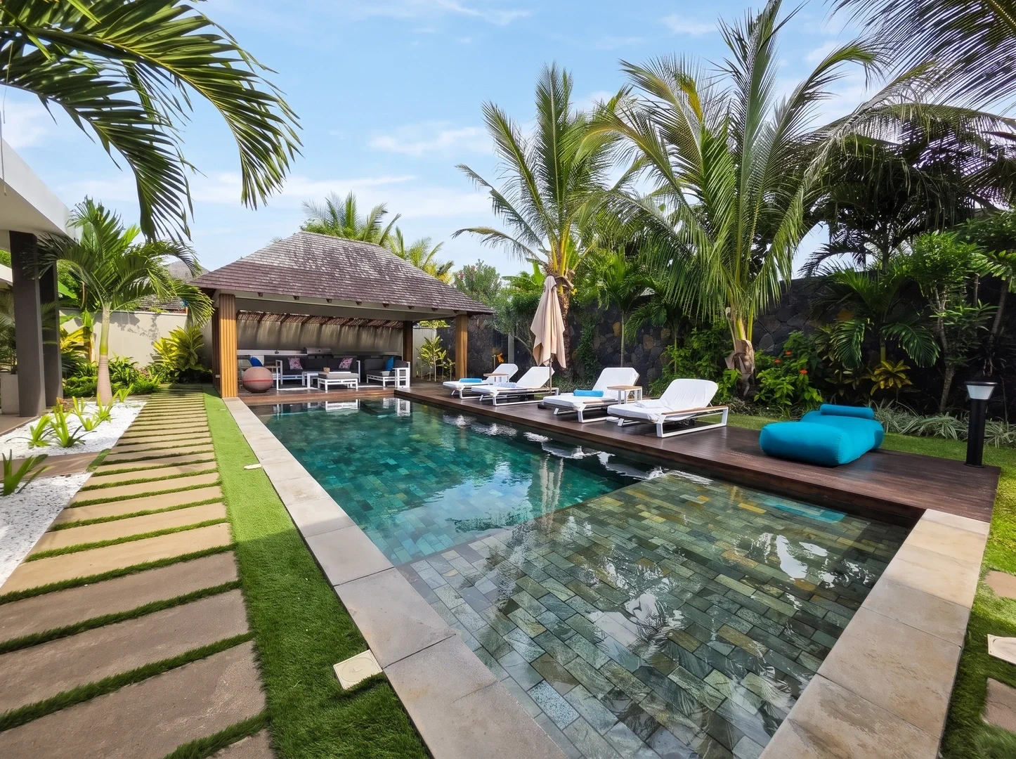 1 - vente villa grand baie rivière du rempart île maurice
