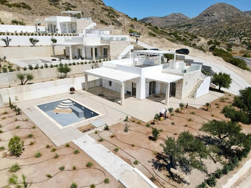 2 - vente maison vue mer pilalímata crète grèce