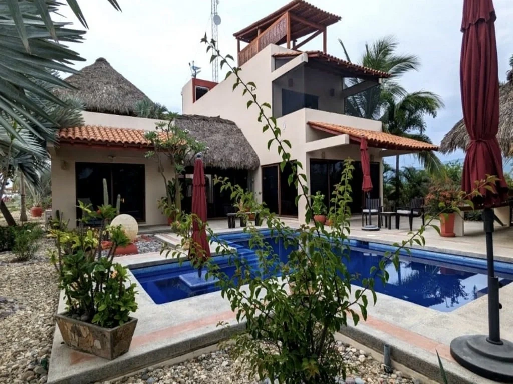 1 - продажа дом ноги в воде puerto escondido оахака мексика
