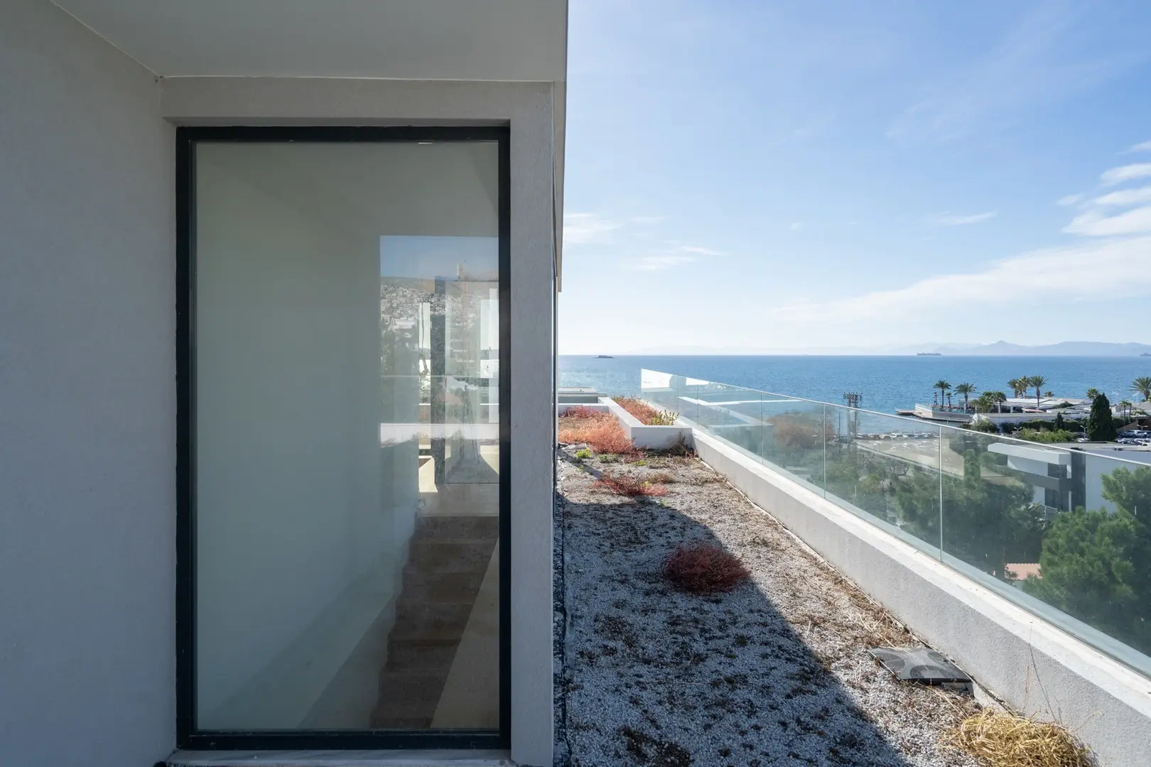 2 - venta apartamento frente al mar voula ática grecia