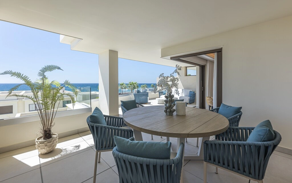 2 - vendita appartamento fronte mare estepona - costa del sol andalusia spagna
