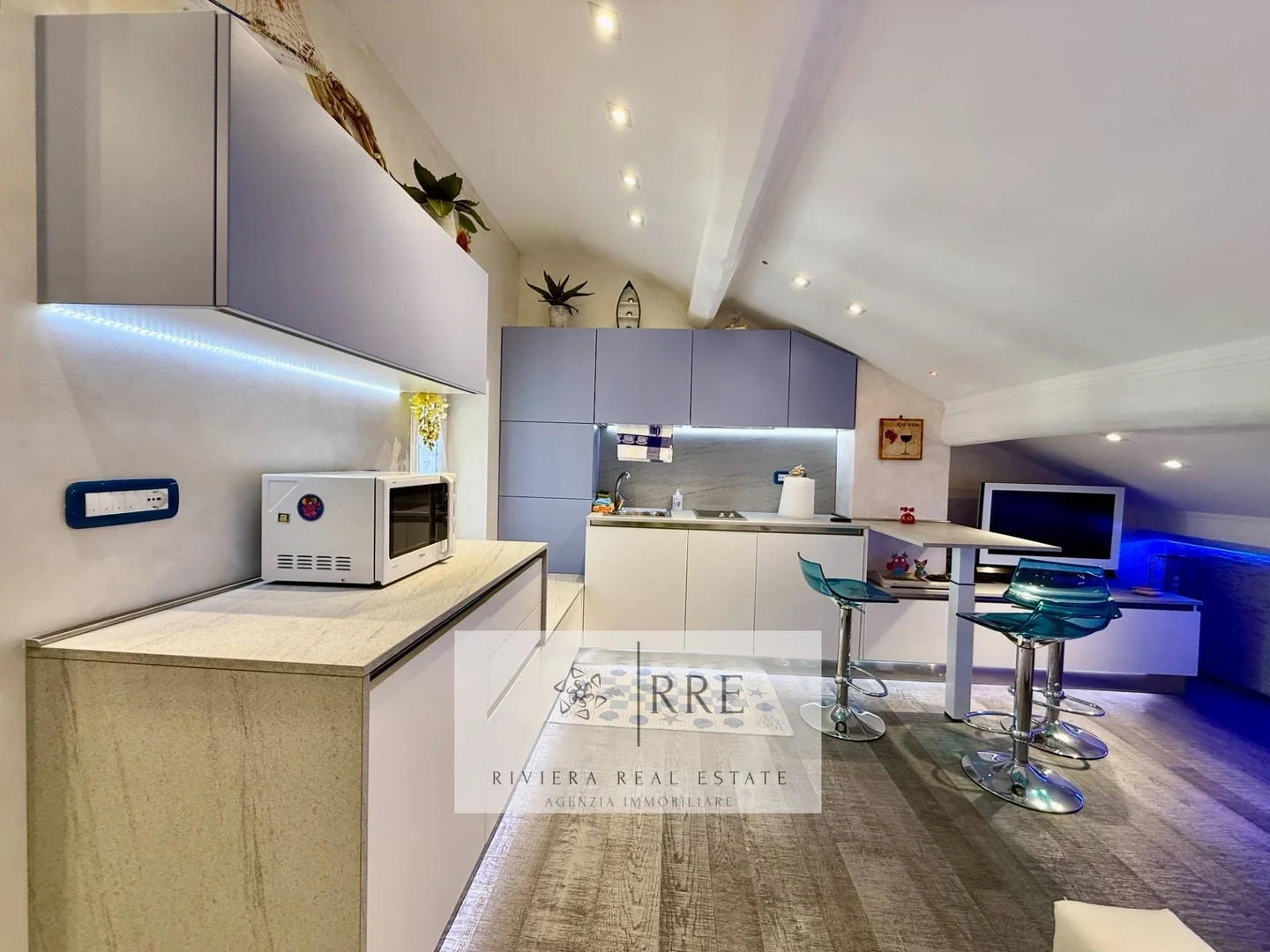 2 - apartment for sale in loano liguria italy