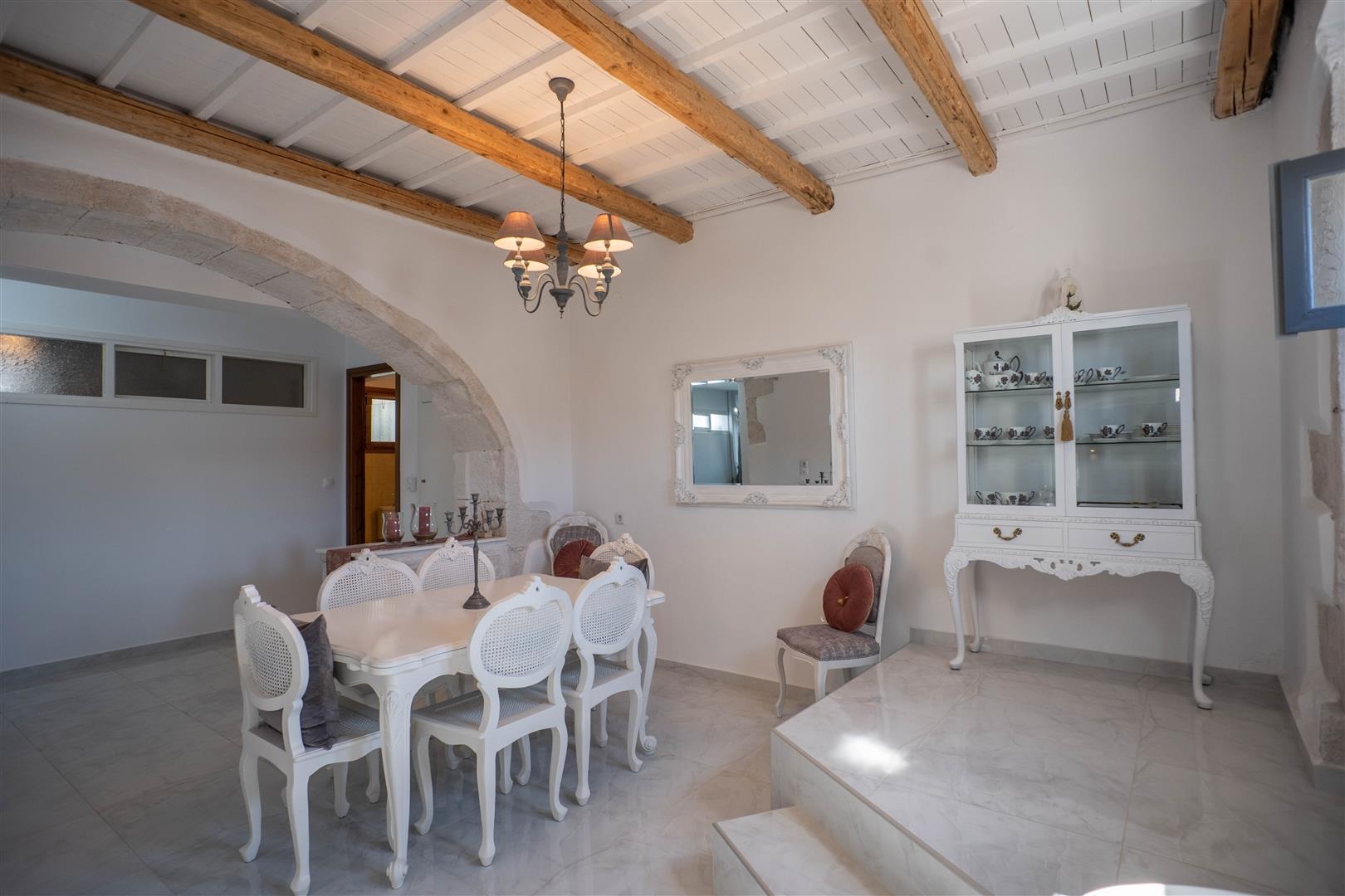 2 - vente maison xirostérni crète grèce
