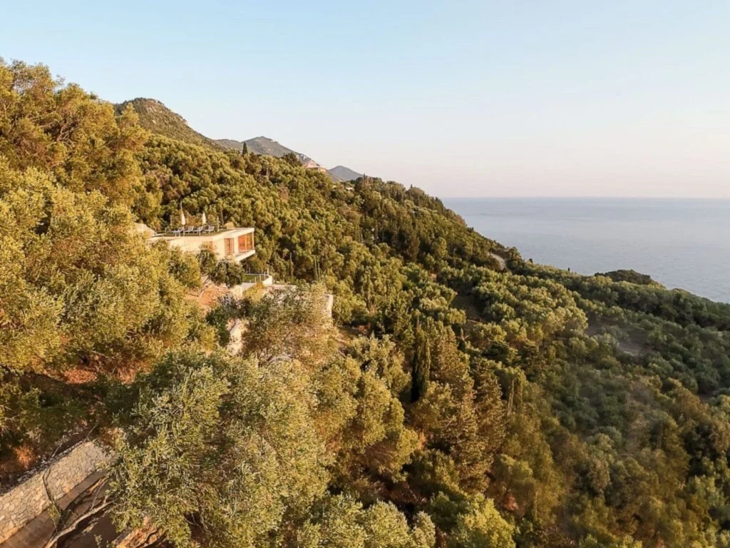 2 - vente propriété vue mer pentati îles ioniennes grèce