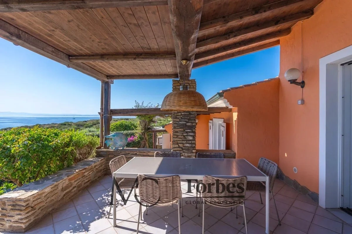 2 - verkoop huis uitzicht op zee stintino sardinia italië