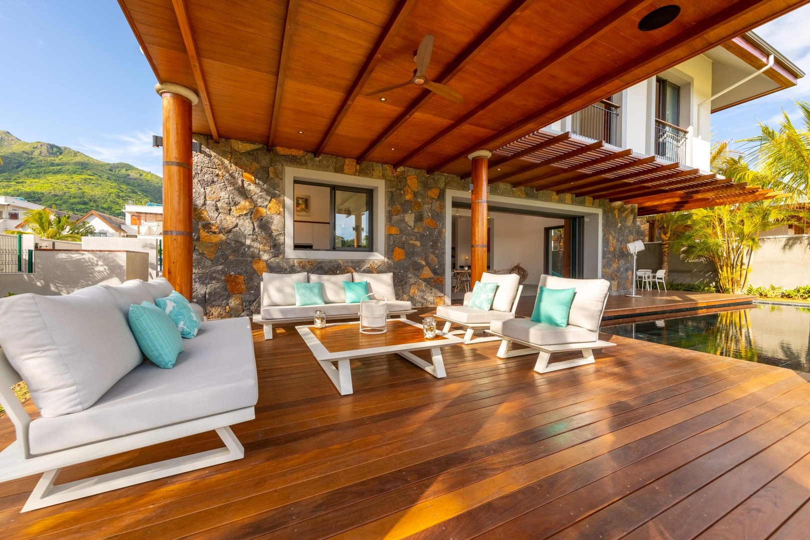 2 - venta casa grande rivière noire rivière noire mauricio