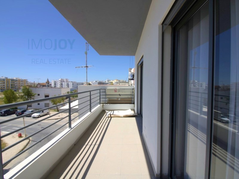 2 - продажа квартира quelfes алгарве португалия
