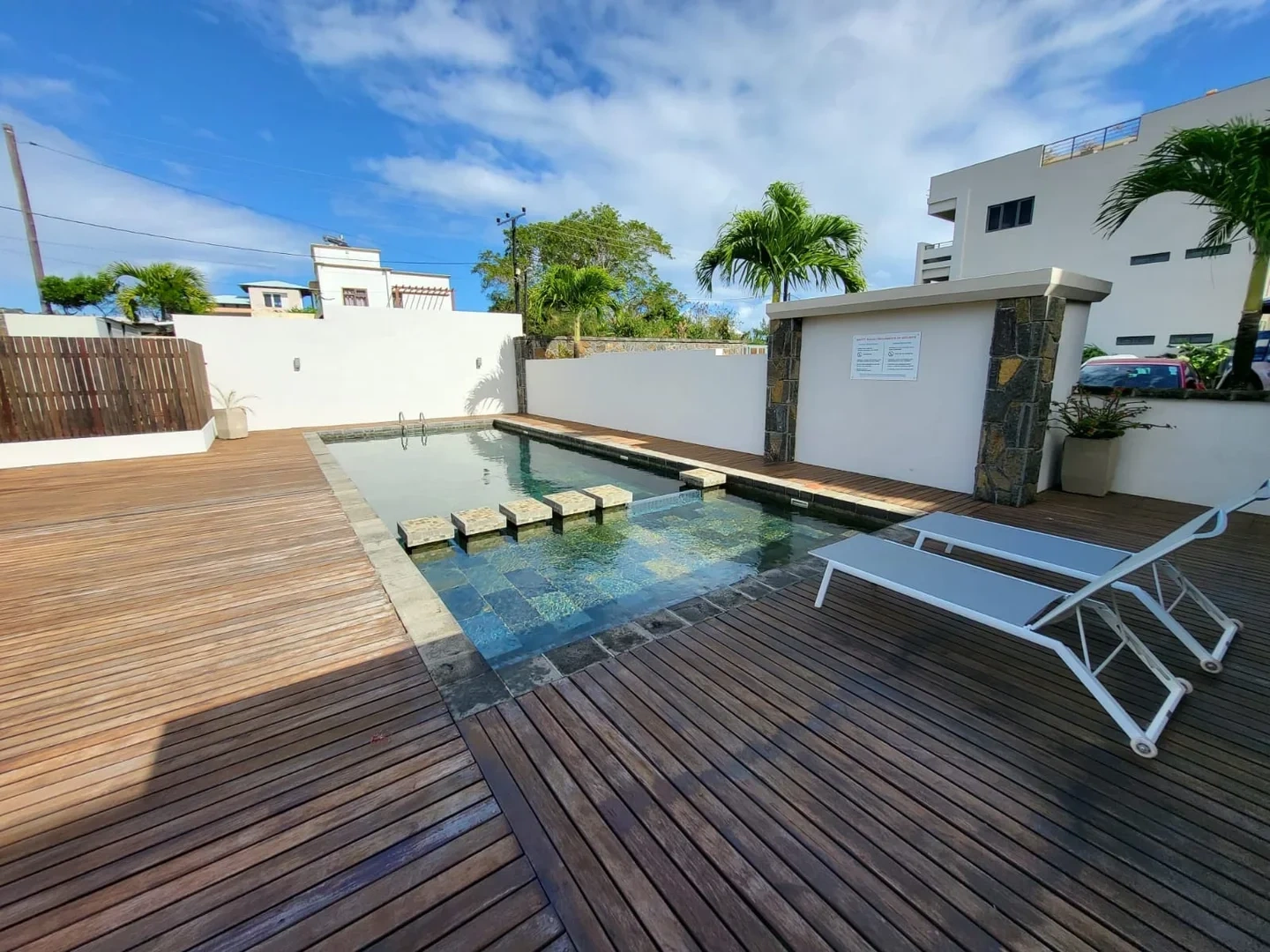 1 - vente appartement plage à pied pereybere rivière du rempart île maurice