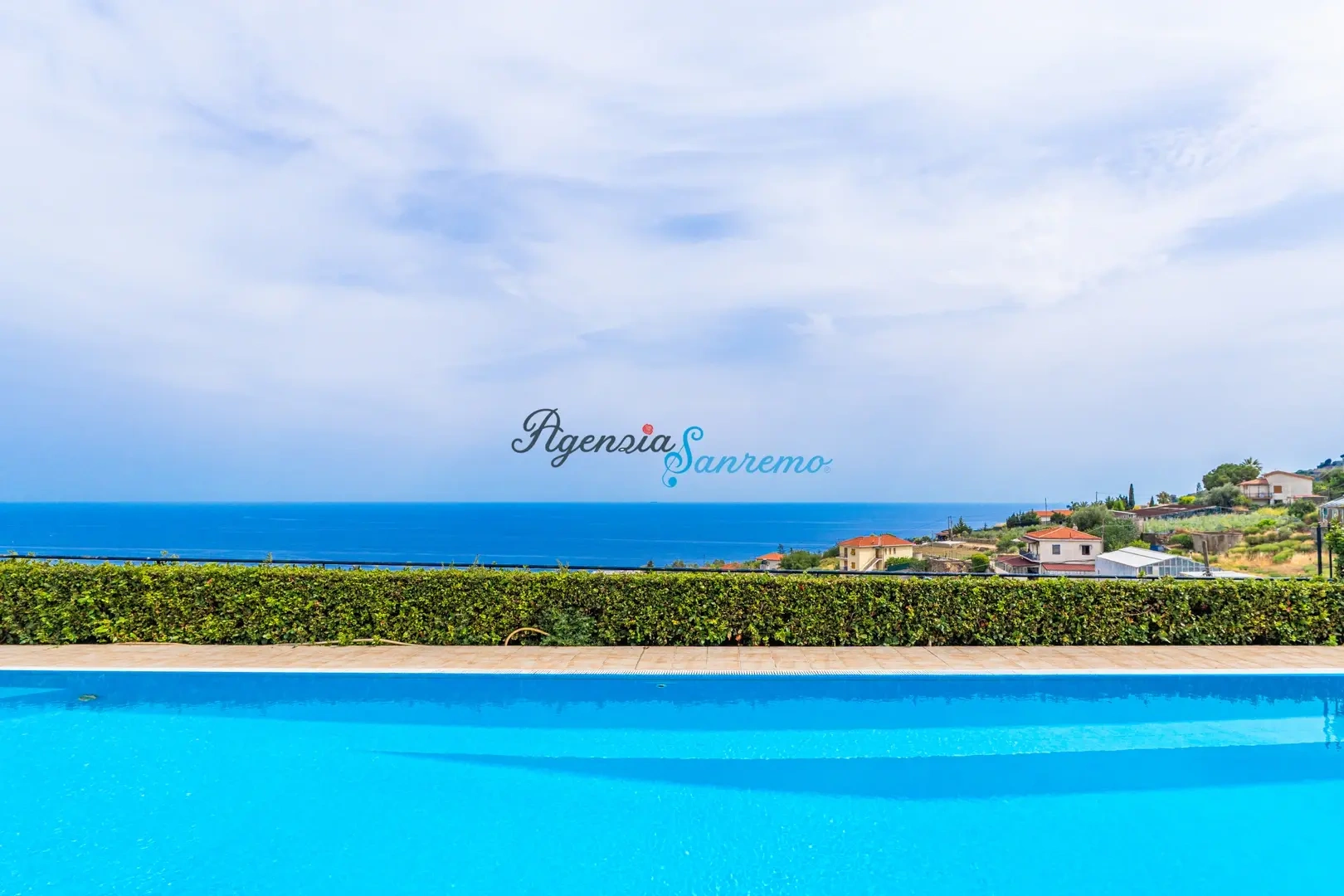 1 - venda casa vista de mar sanremo liguria itália