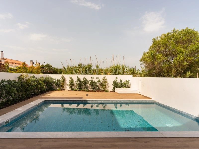 2 - sea view house for sale in murches lisbon region portugal