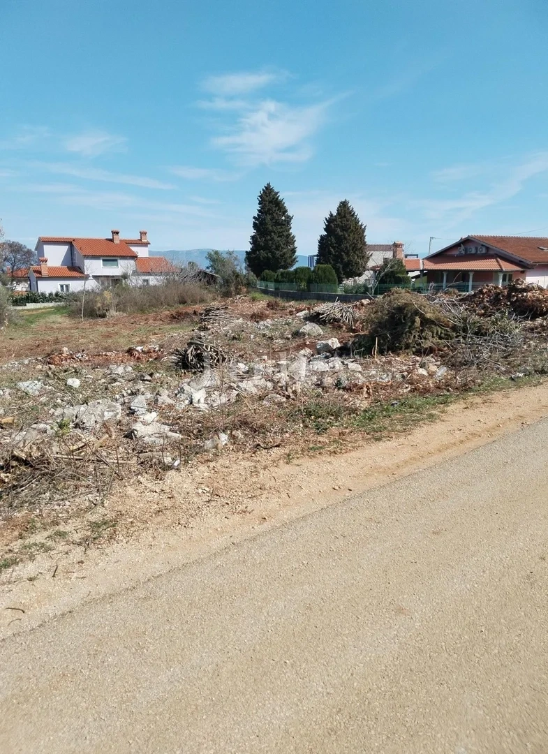 2 - venta terreno labin istria croacia