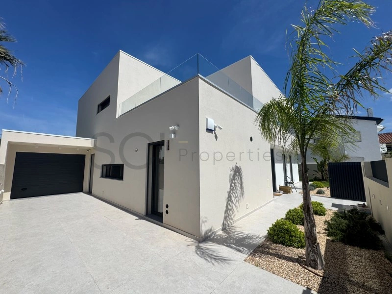 2 - house for sale in belverde lisbon region portugal
