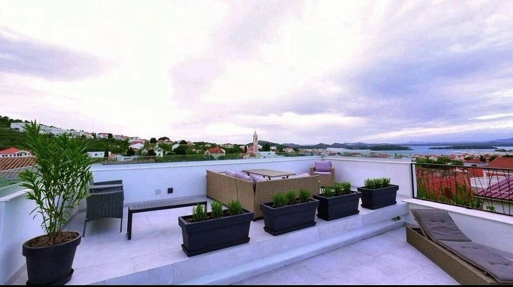 2 - vendita casa vista mare murter sebenico e tenin croazia
