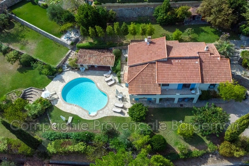 1 - venta casa bargemon var francia