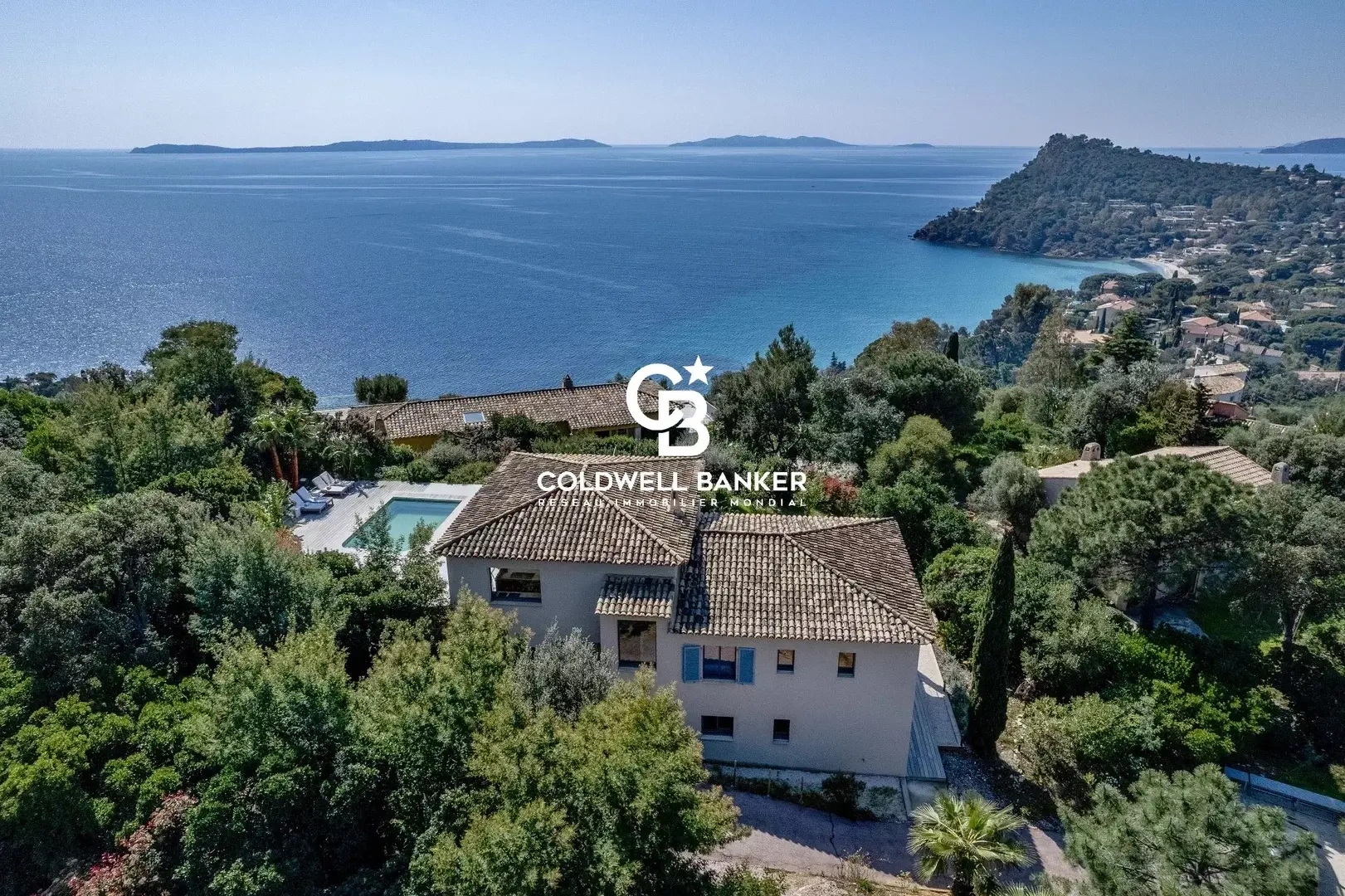 1 - venta casa vista al mar rayol-canadel-sur-mer var francia