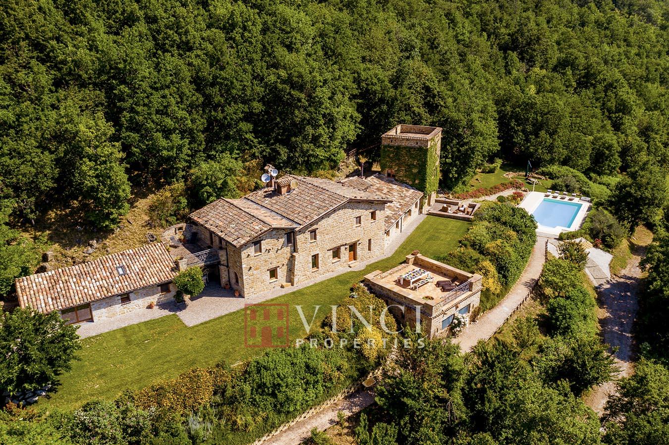 2 - vente maison camerino marches italie