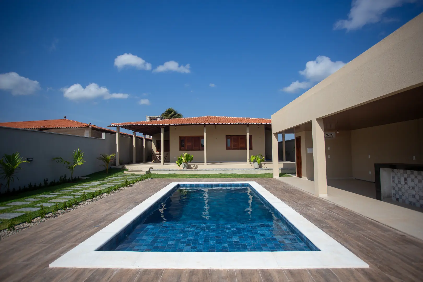 Casa vista mare con piscina