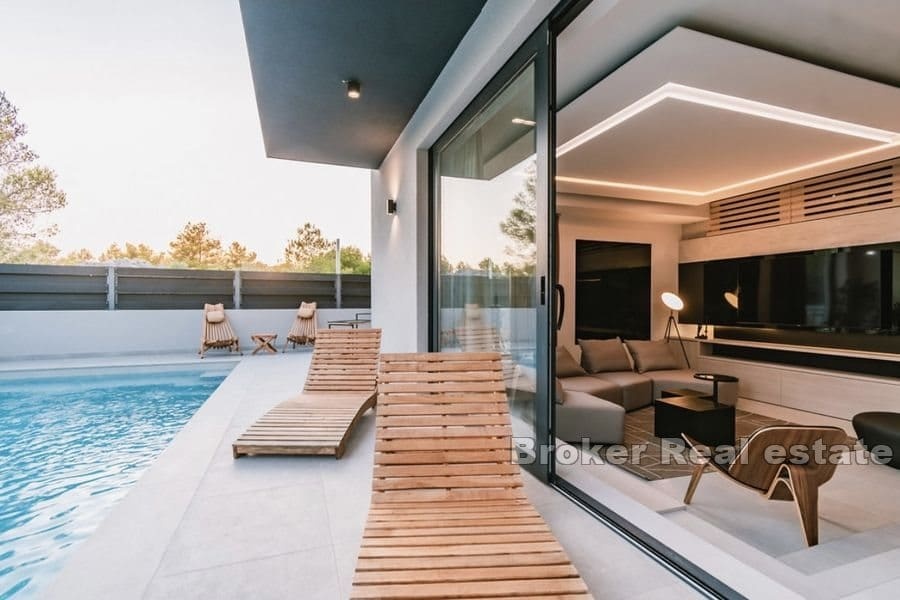 1 - beach walk house for sale in vodice šibenik-knin croatia