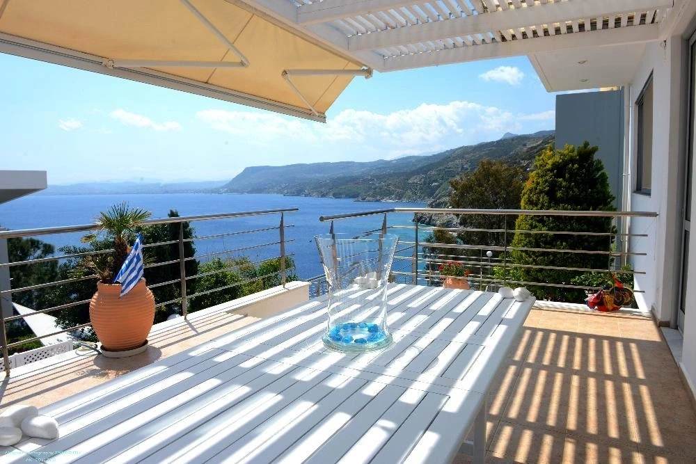 1 - vente maison vue mer agía pelagía crète grèce