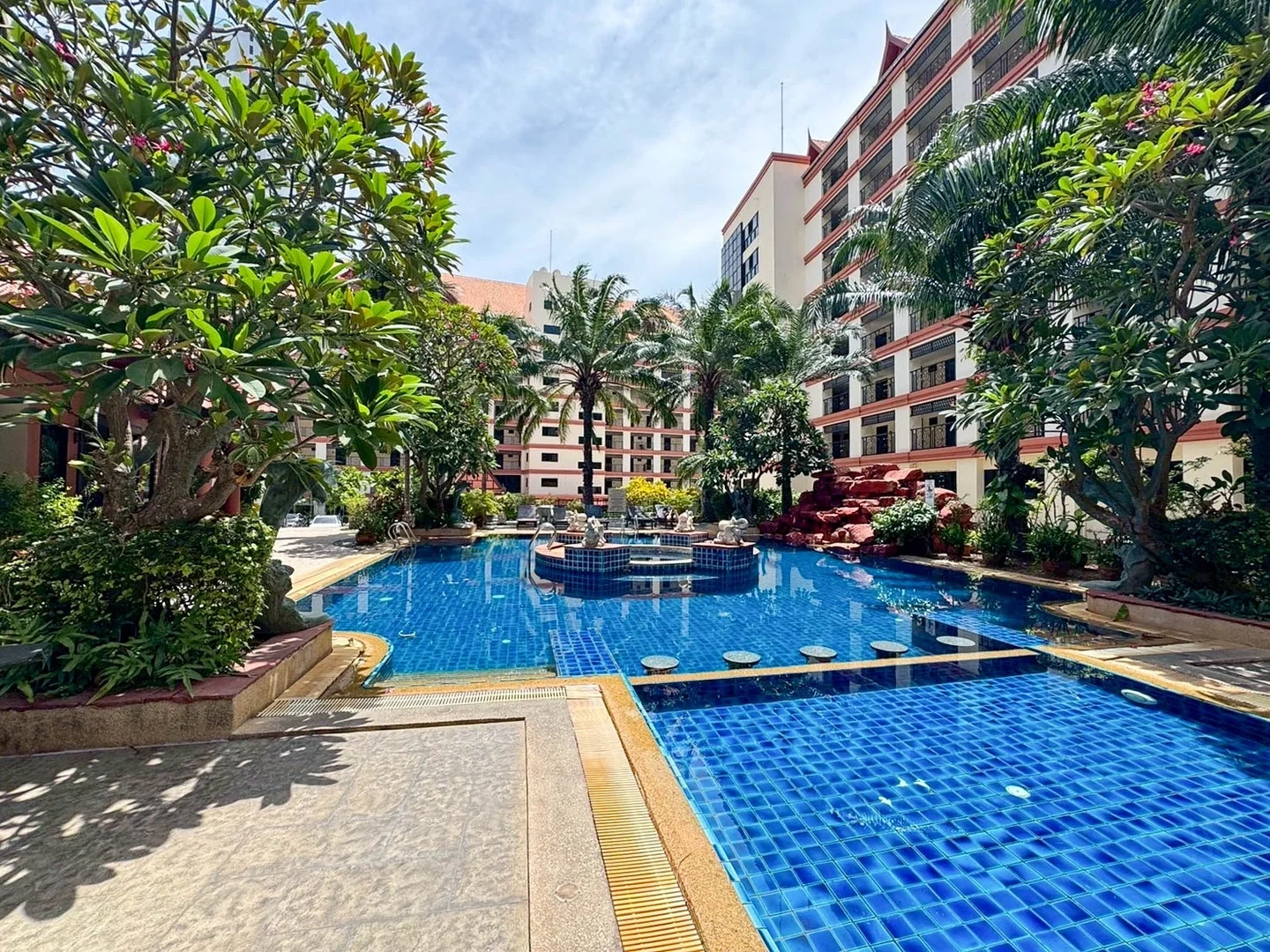 1 - verkauf wohnung strandpromenade pattaya chonburi thailand