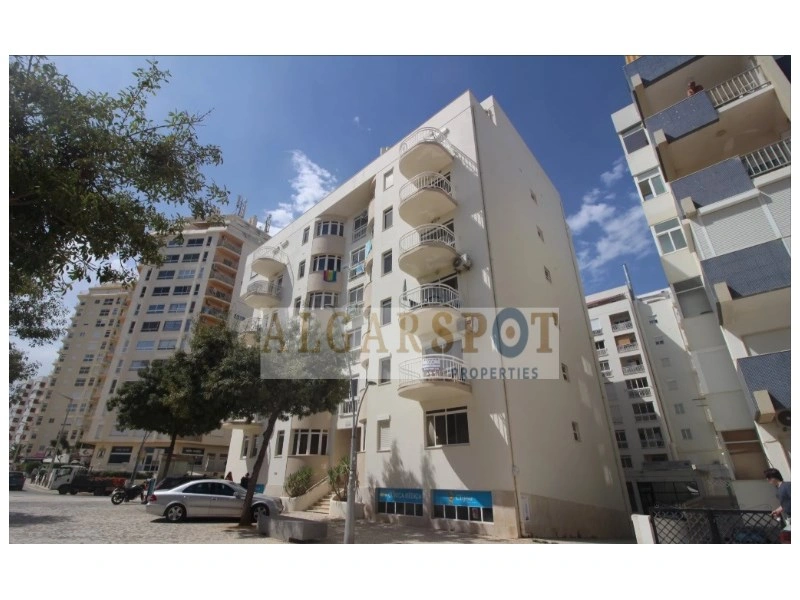 2 - venta apartamento armação de pêra algarve portugal