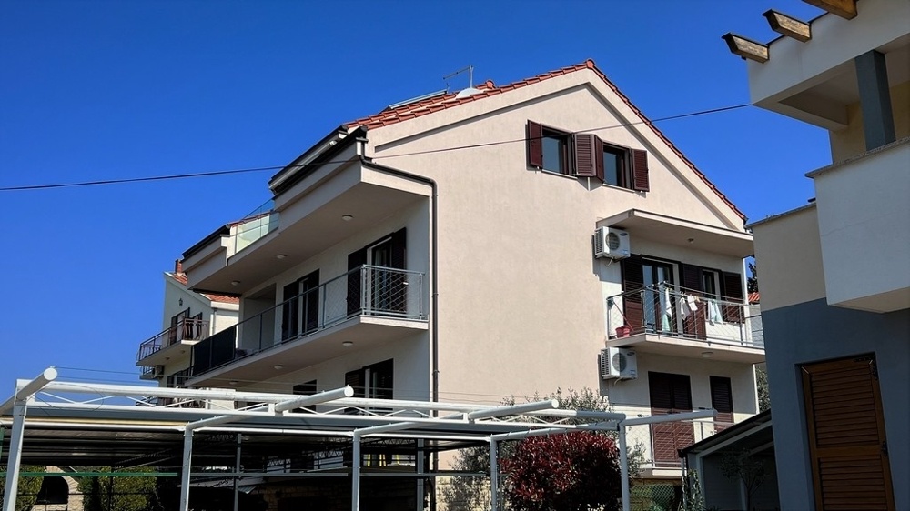 2 - vendita stabile vista mare sveti filip i jakov regione zaratina croazia