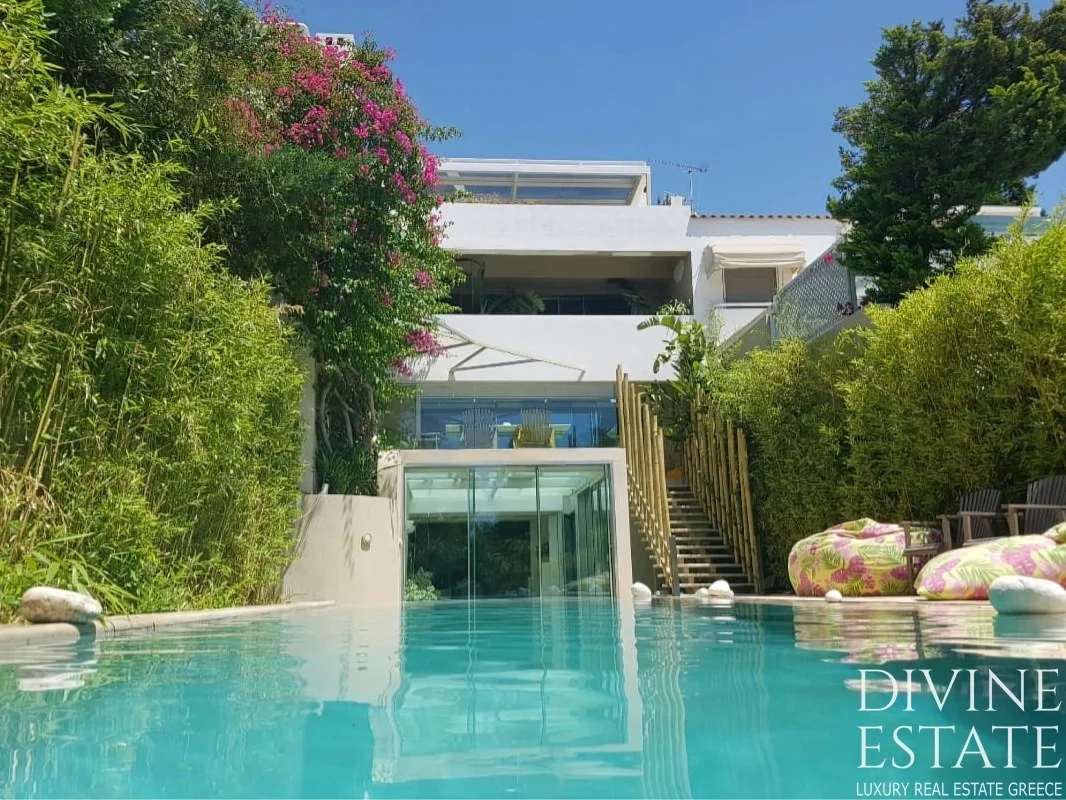 2 - vendita villa fronte mare vouliagmeni attica grecia