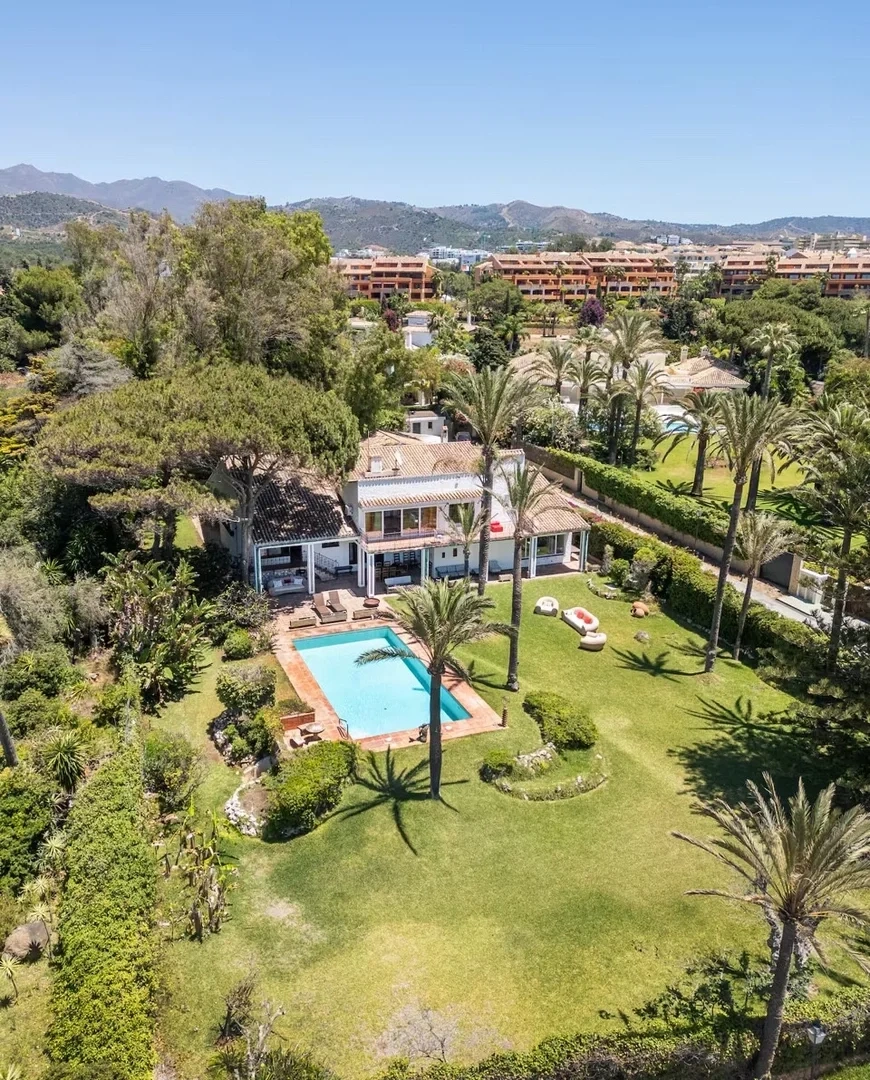 2 - verkauf haus direkt am wasser marbella - costa del sol andalusien spanien