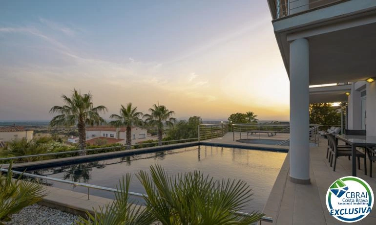 2 - vendita casa vista mare palau-saverdera catalogna spagna