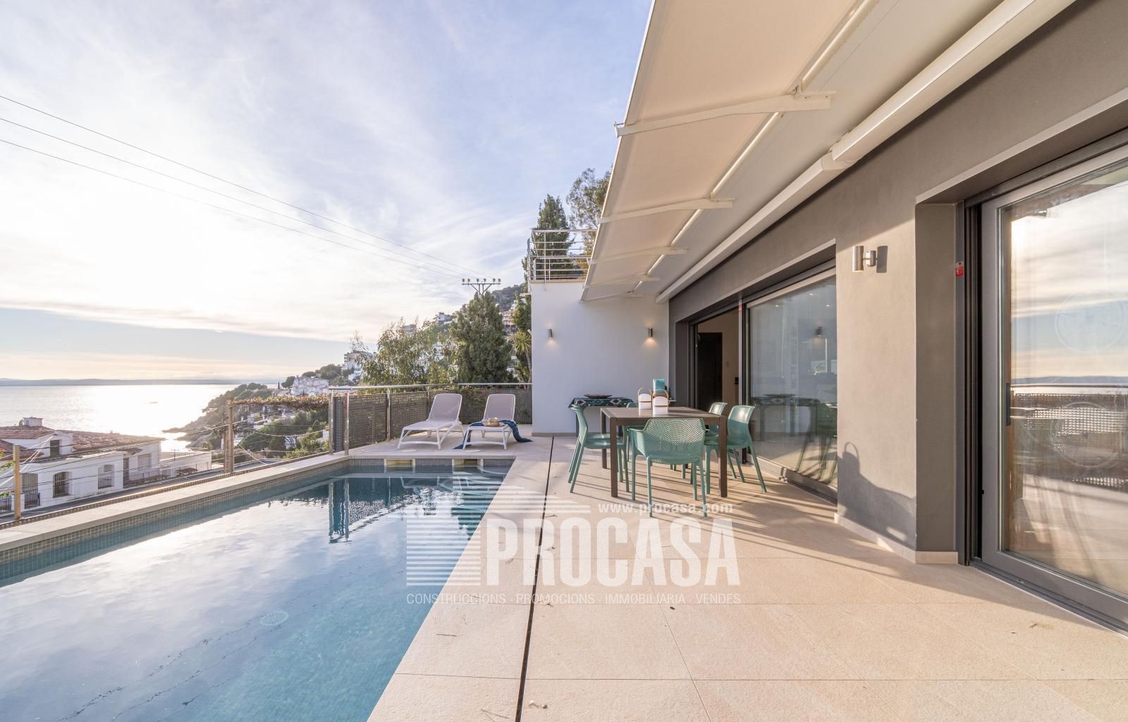 1 - vente maison vue mer roses - costa brava catalogne espagne