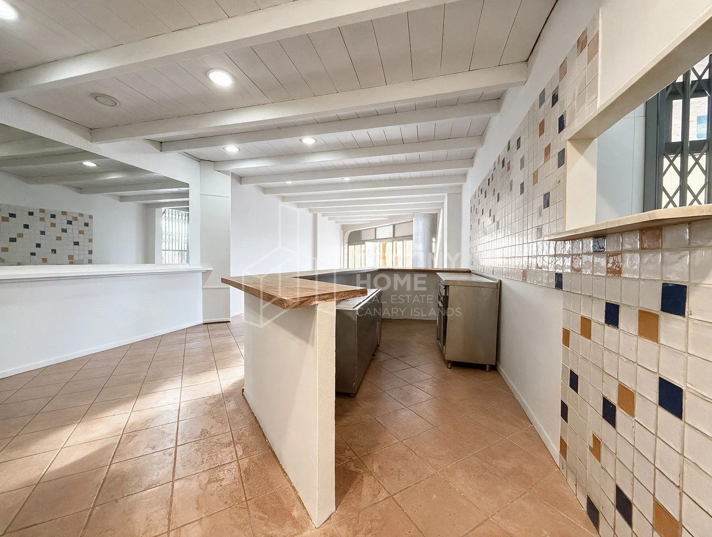 2 - business for sale in corralejo fuerteventura - canary islands spain