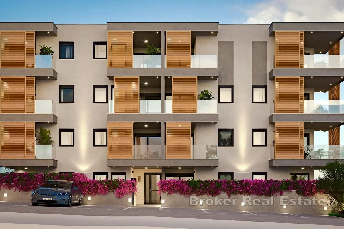 2 - venda apartamento a praia ao pé split split-dalmácia croácia