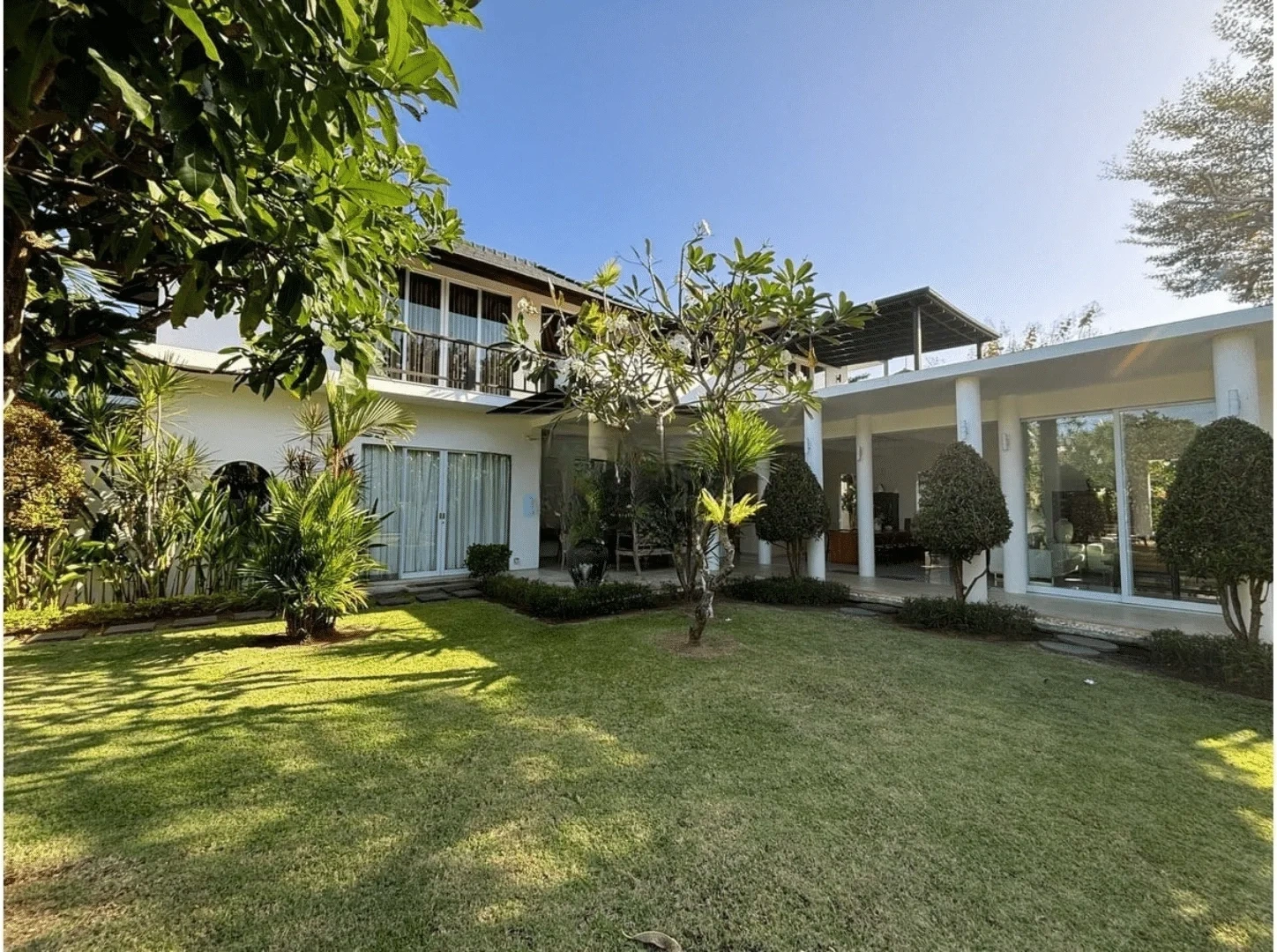 1 - verkoop villa jimbaran bali indonesië
