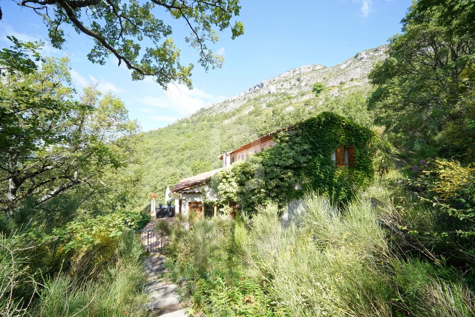 1 - venda casa gréolières alpes-maritimes frança