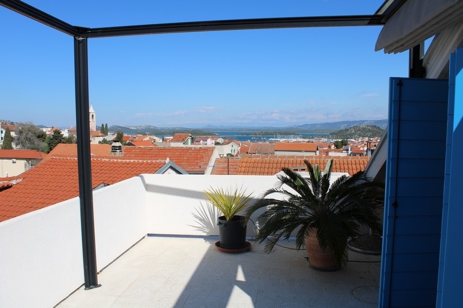 2 - vendita casa vista mare murter sebenico e tenin croazia