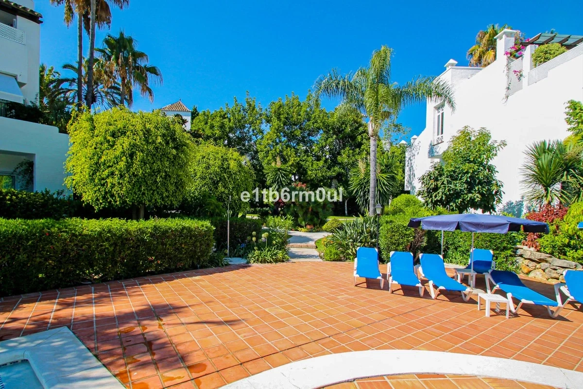 2 - verkoop appartement strand to voet marbella - costa del sol andalusië spanje