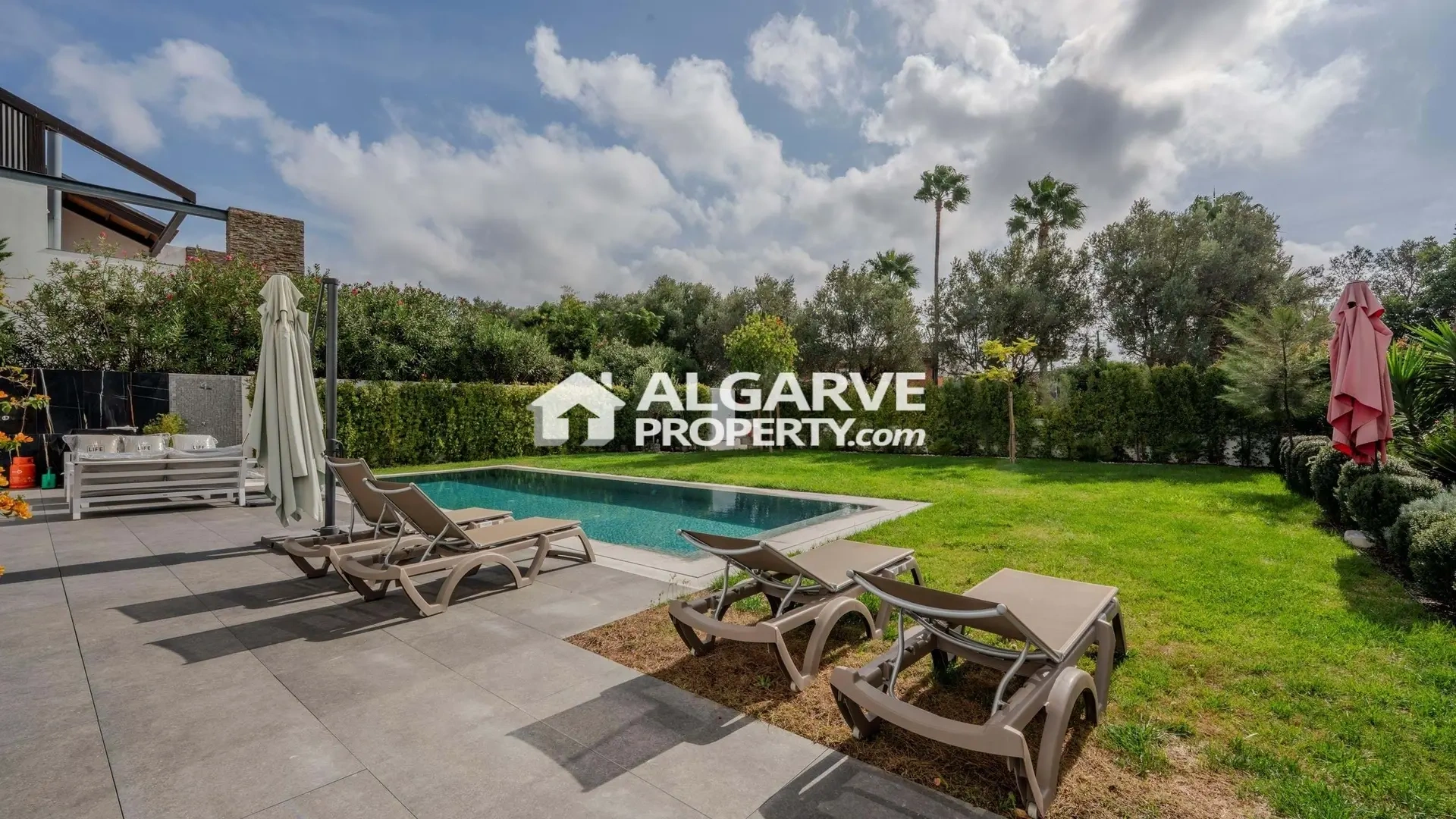 1 - house for sale in almancil algarve portugal