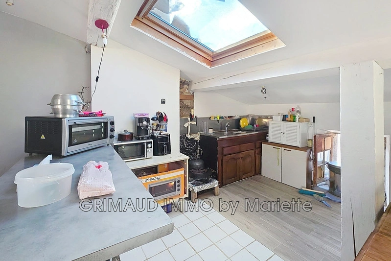 2 - vente appartement la garde-freinet var france