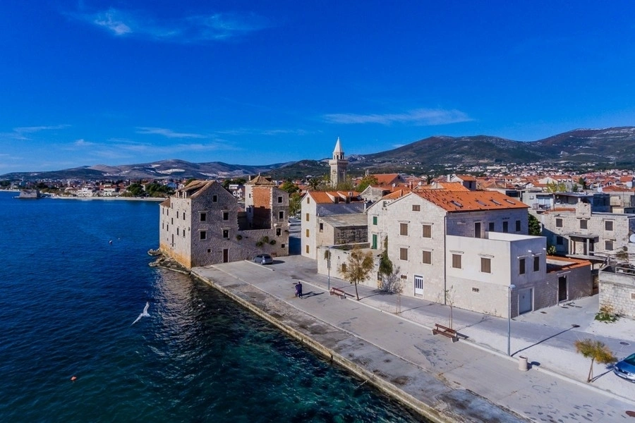 1 - verkoop huis uitzicht op zee kaštel štafilić split-dalmatia kroatië