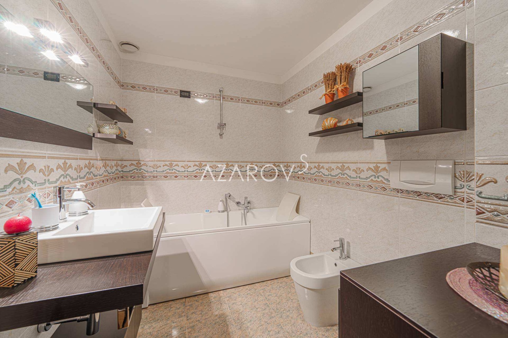 2 - venda apartamento bordighera liguria itália