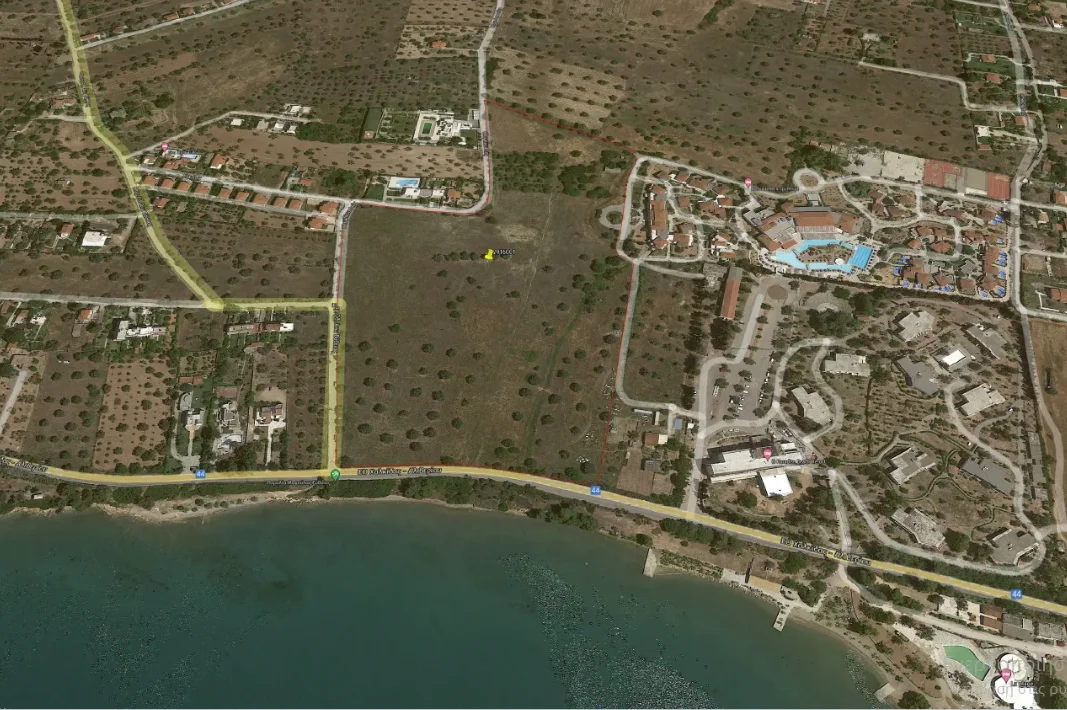 2 - vente terrain pieds dans l'eau erétria grèce centrale grèce
