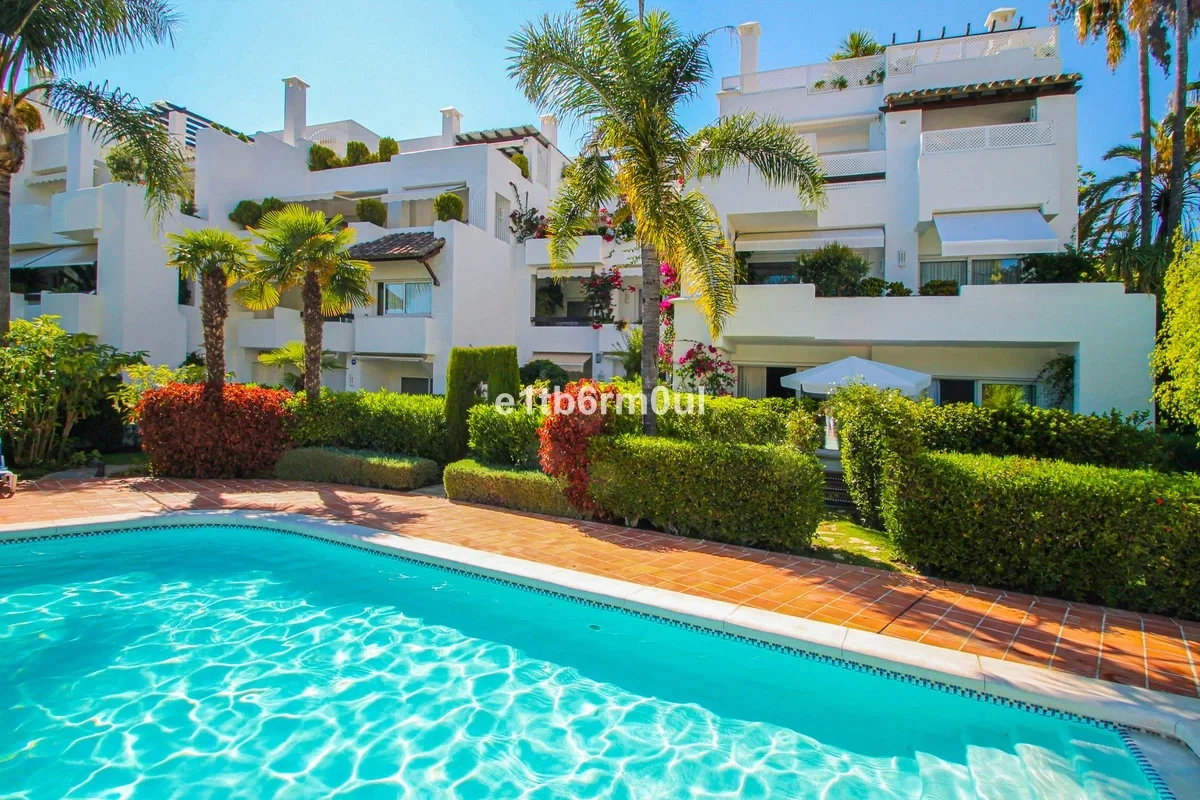 1 - verkoop appartement strand to voet marbella - costa del sol andalusië spanje