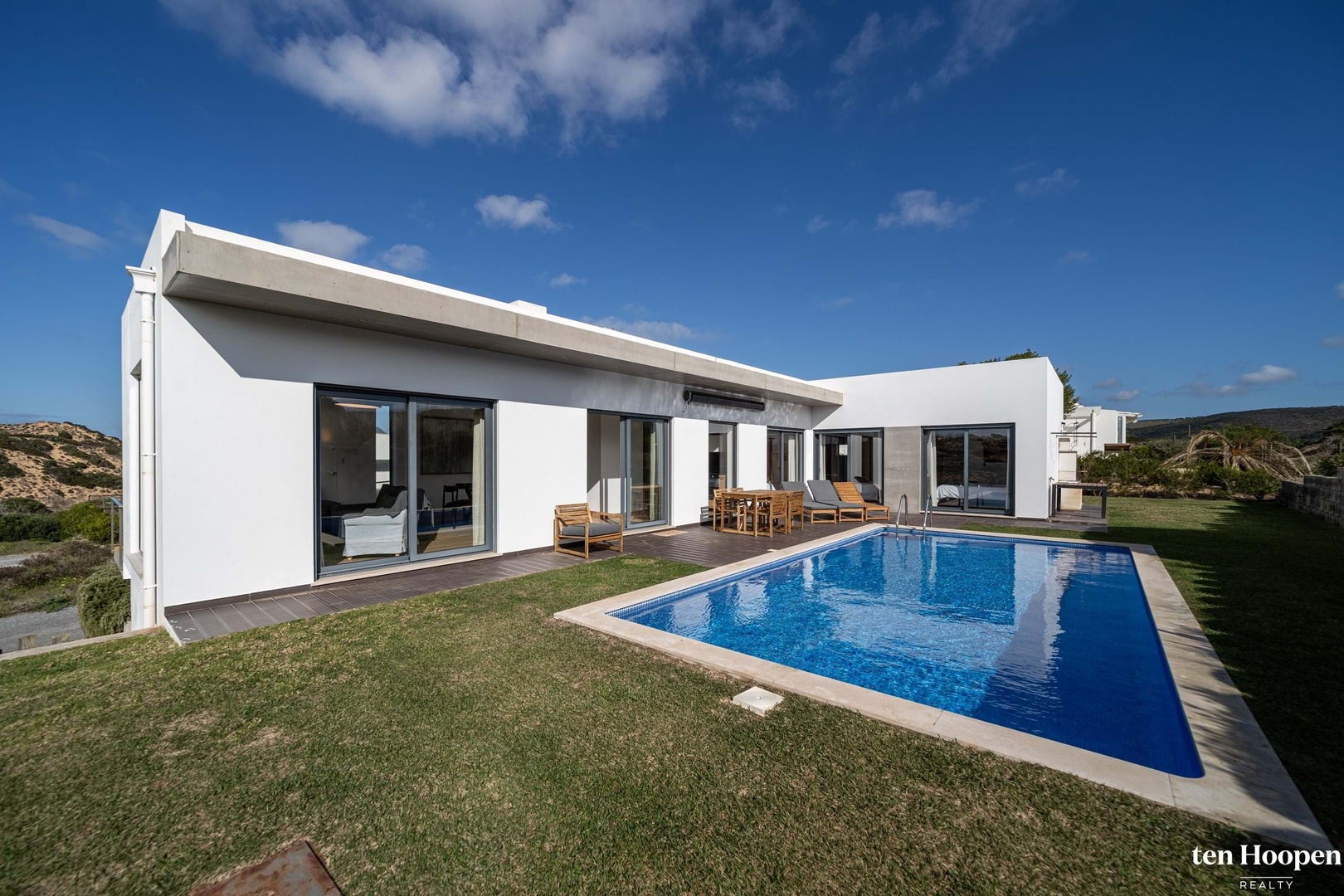2 - house for sale in aljezur algarve portugal